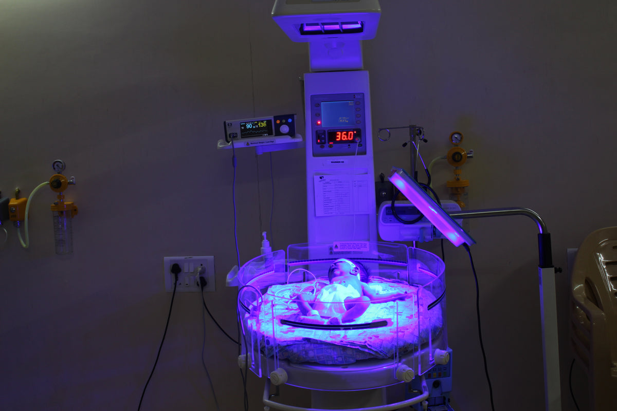 Lampă de fototerapie neonatală Brilliance Pro – Phoenix Medical Systems – vedere 3