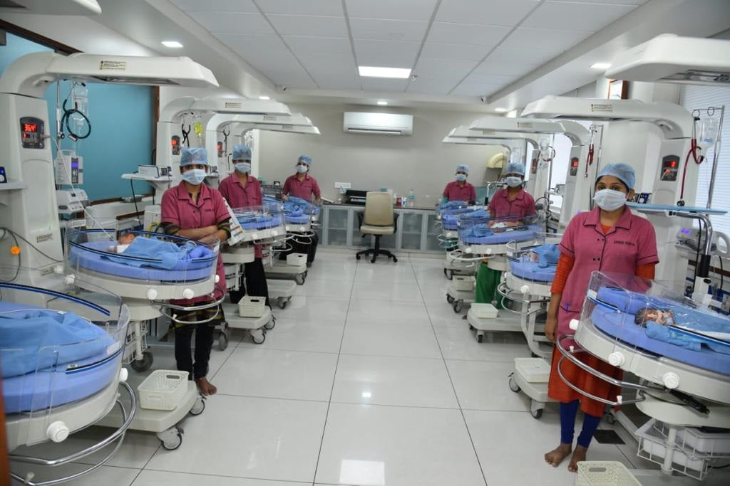 Masă radiantă neonatală cu resuscitare NRC 100 – Phoenix Medical Systems – vedere 5